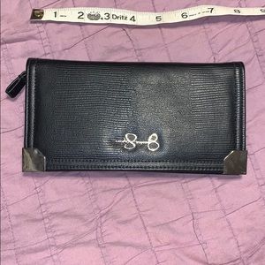 Jessica Simpson black wallet EUC